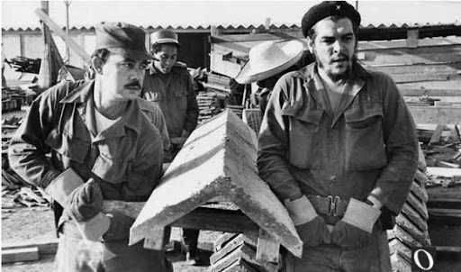 Che Guevara: Un combatiente que inspiró generaciones de jóvenes