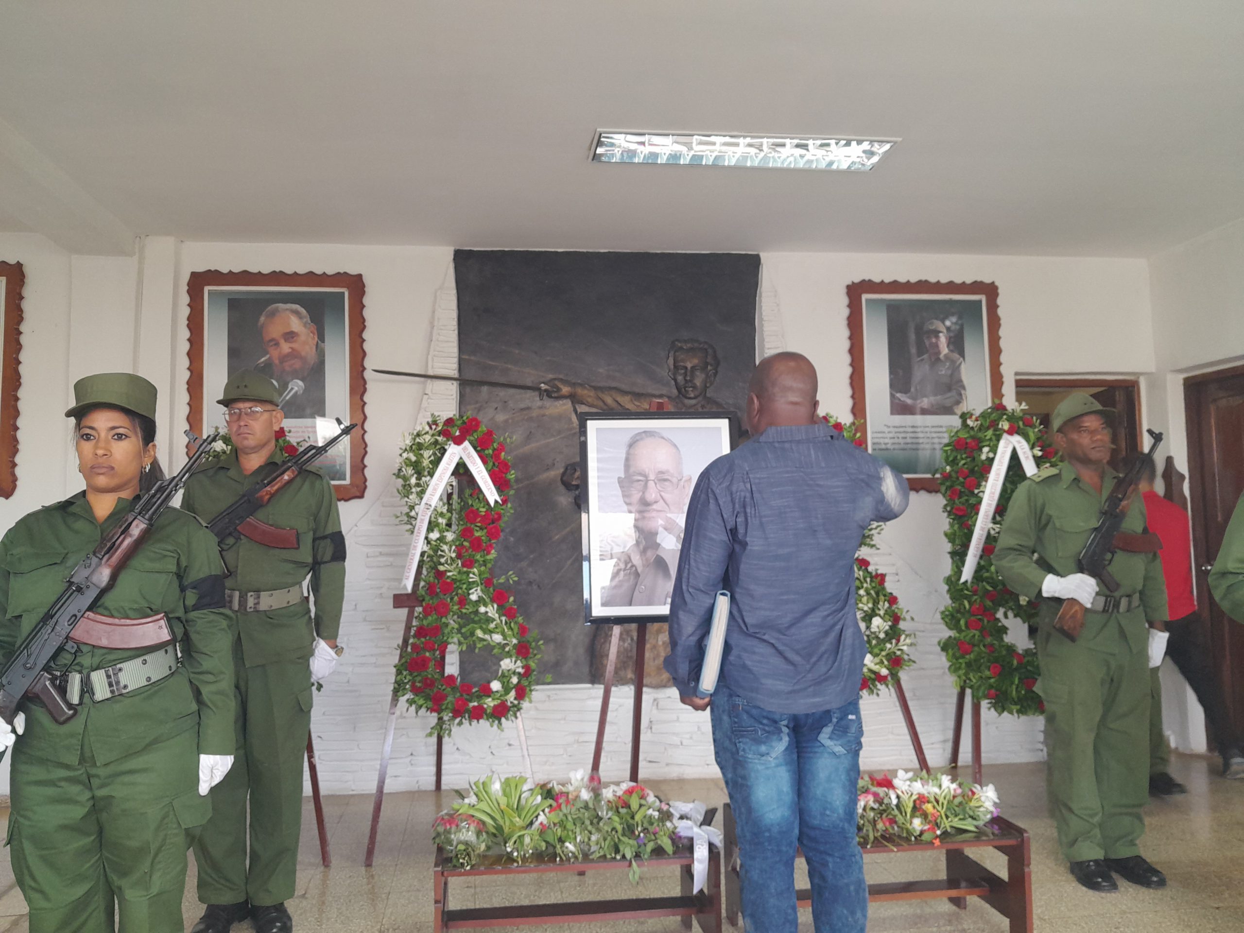 Despide Camagüey al General de Cuerpo de Ejército, Ramón Espinosa Martín
