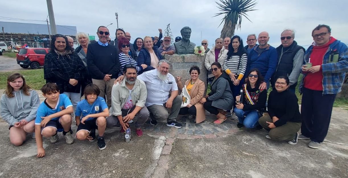 Che Guevara vigente, desde el Cerro de Montevideo