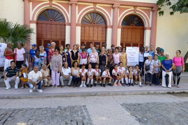 Octubre de apoyos y cuidados en Camagüey