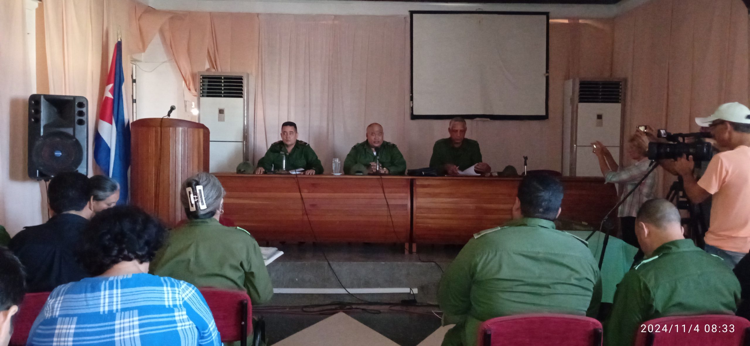 Chequean máximas autoridades camagüeyanas medidas preventivas ante proximidad de evento meteorológico