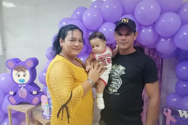 Héroes tras el cristal: salvando vidas prematuras en Camagüey (+ Fotos)