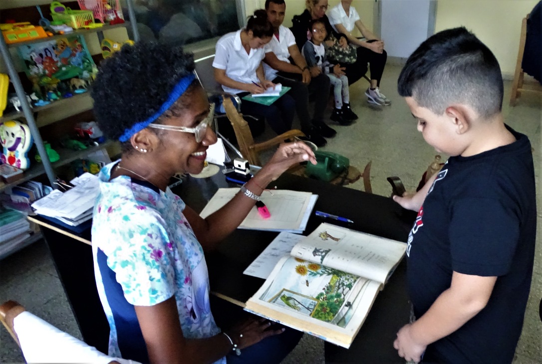 Logopedia y foniatría: un viaje de esperanza en el Hospital Pediátrico de Camagüey (+ Fotos)