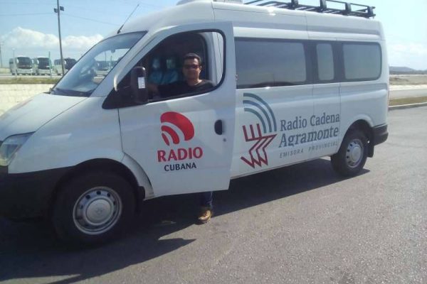 A Reysert la muerte de Fidel lo sorprende en China (+ Fotos)