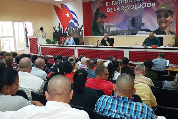 Preside Primer Ministro Manuel Marrero Consejo provincial de Gobierno en Camagüey