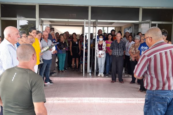 Homenaje a Manuel Chaos en el Centro de Ingeniería Genética y Biotecnología (+ Fotos)