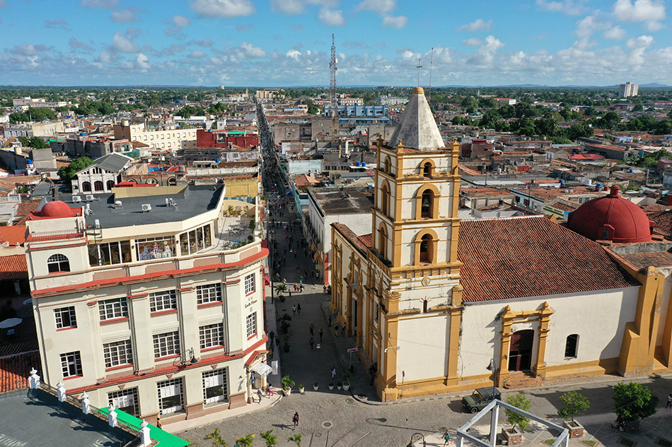 Programa conmemorativo en Camagüey: fortaleciendo la historia y el compromiso social