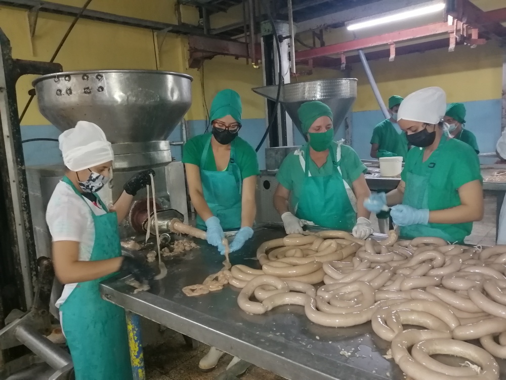 Empacadora Raúl Cepero Bonilla: un modelo de vanguardia en ciencia y técnica alimentaria (+ Fotos)