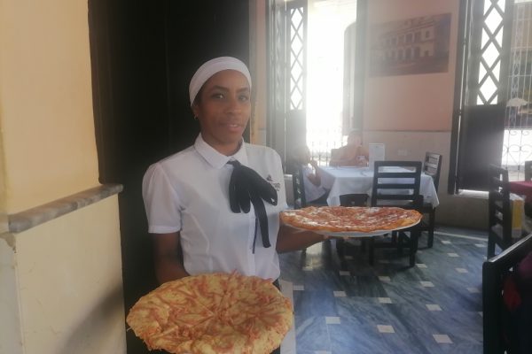 Camagüey garantiza opciones alimentarias y servicios durante festividades de fin de año (+ Fotos)