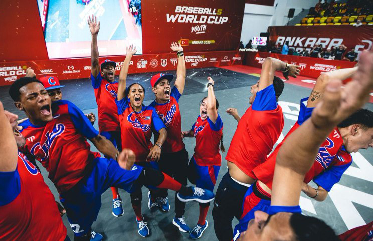 Reconocen a los mejores exponentes del béisbol cubano