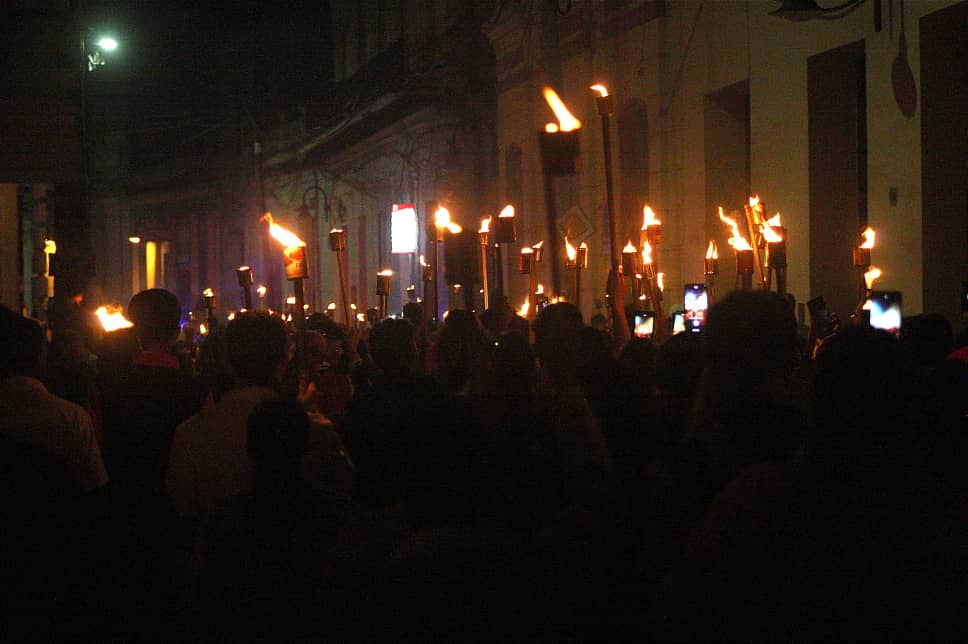 Jóvenes de Camagüey reviven la llama del Apóstol (+Fotos)