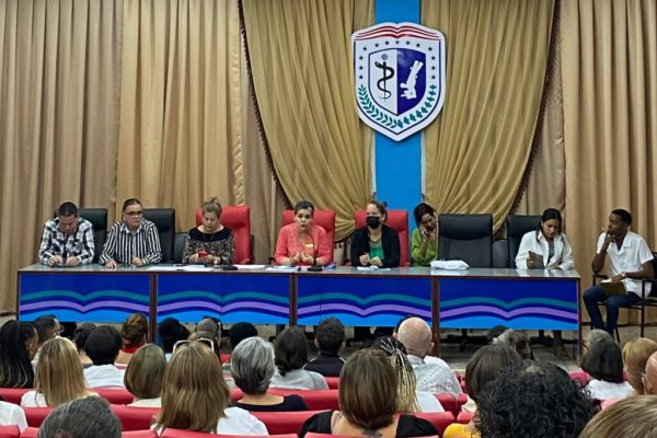 Universidad Carlos J. Finlay avanza en sus 45 años de creada