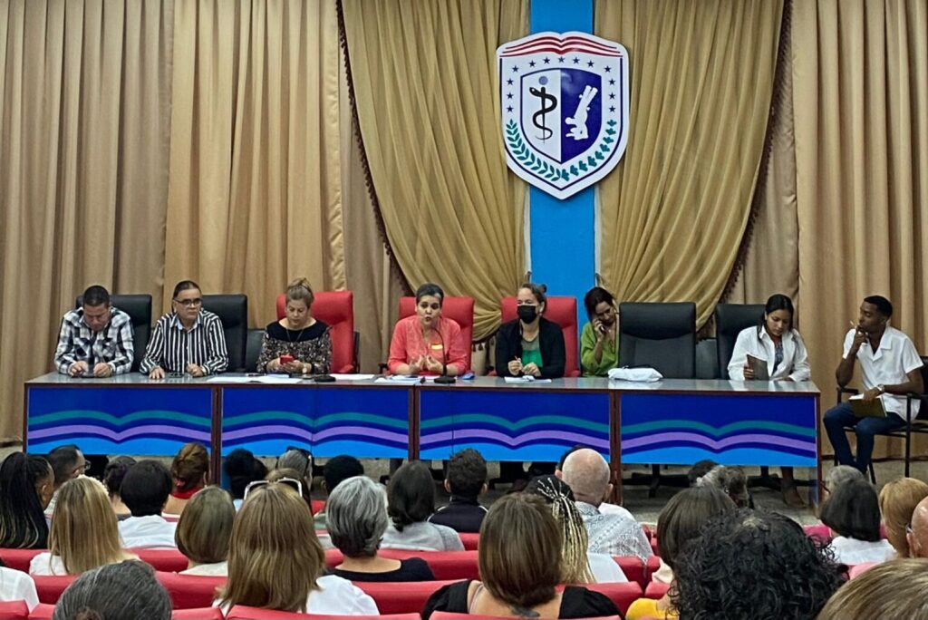 Universidad Carlos J. Finlay avanza en sus 45 años de creada