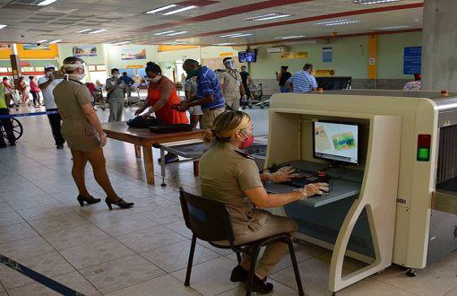 Modernizan sistema de información en aeropuerto de Camagüey