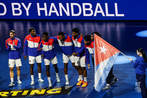 Cuba por despedirse con un triunfo en Mundial de Balonmano (m)
