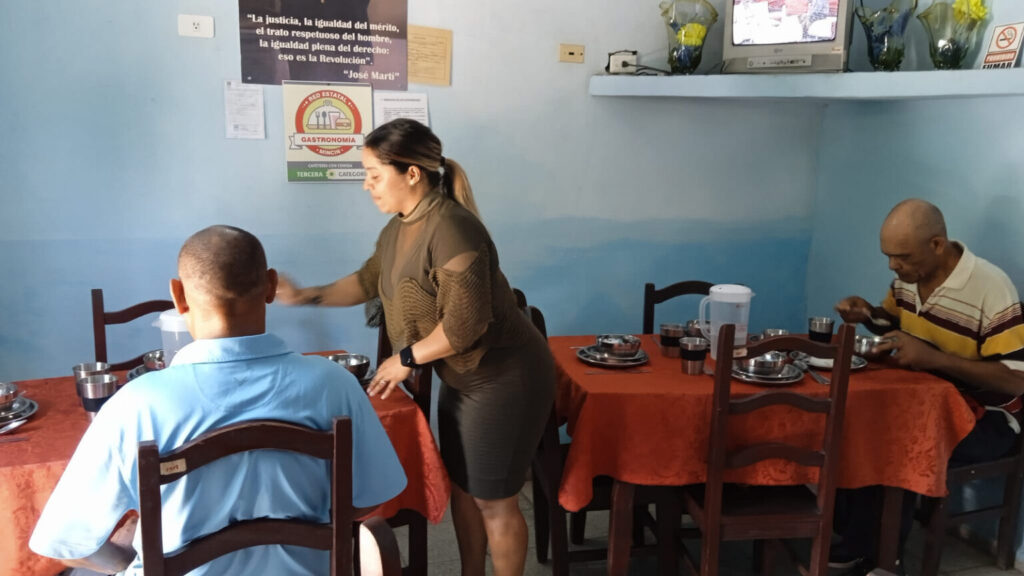 Continua en Camagüey trabajo del Sistema de Atención a la Familia