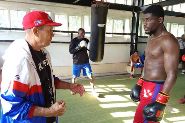Boxeo cubano aspira retomar la senda del triunfo en la arena internacional