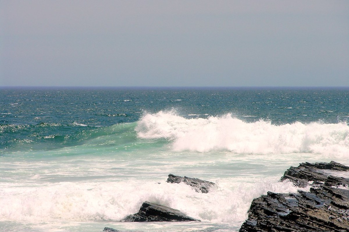 Nuevitas impulsa Proyecto Tecnoenergía para generar electricidad a partir del oleaje