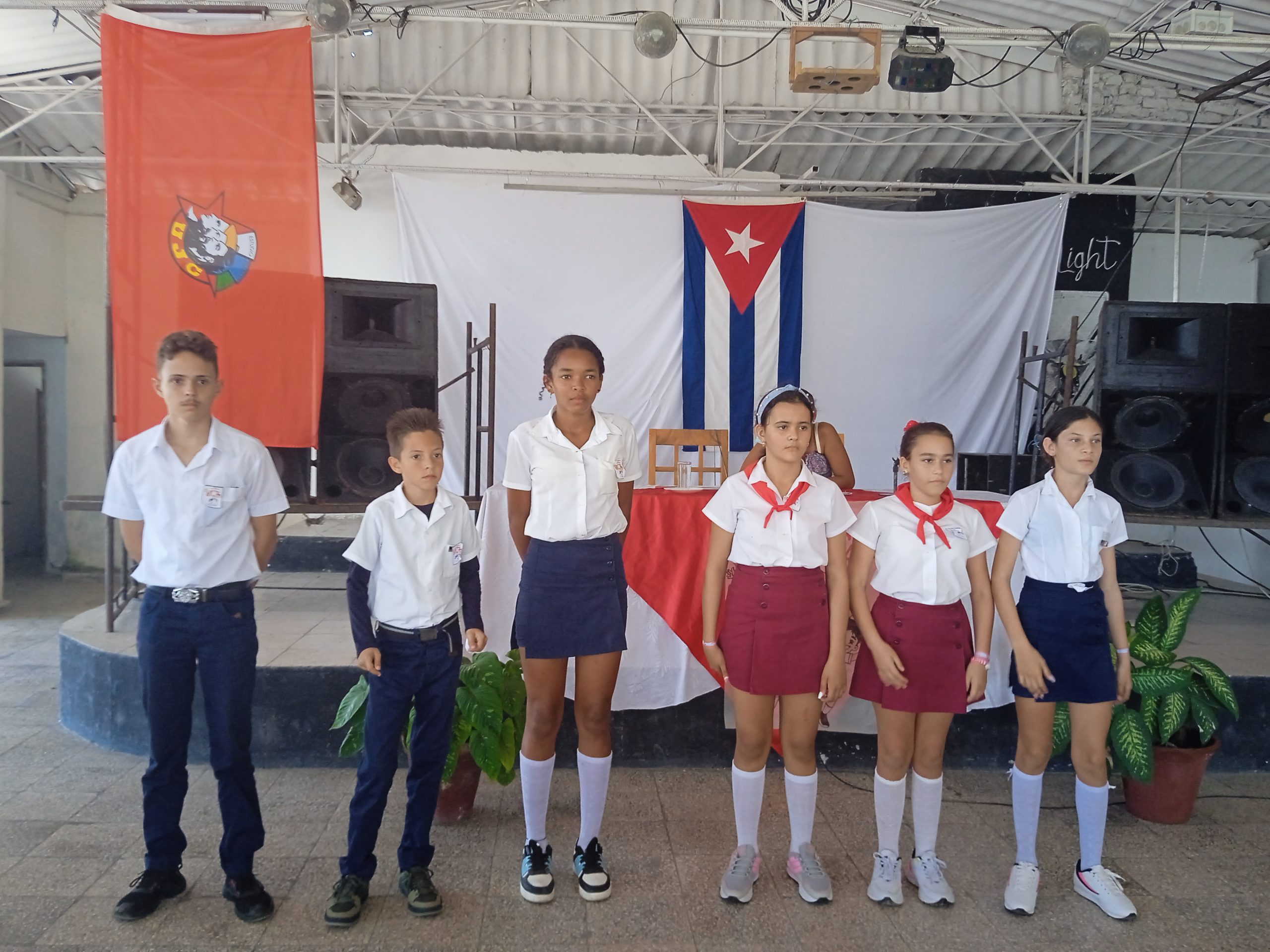 Los pioneros cespedeños celebran su Asamblea 64 aniversario (+ Fotos)