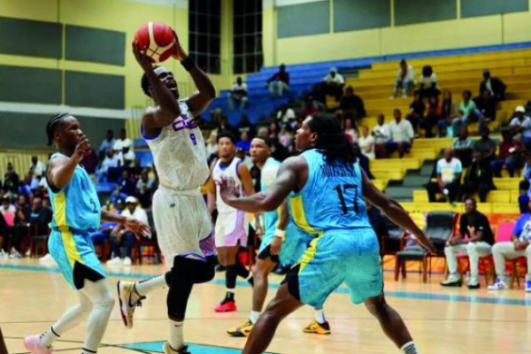 Diezmado equipo cubano de baloncesto dice adiós a AmeriCup-2025