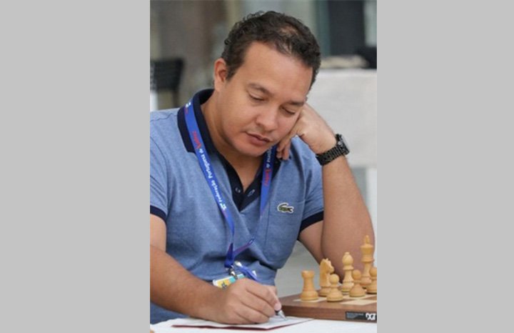 Santiaguero Lelys Martínez defiende su cetro de ajedrez Blitz