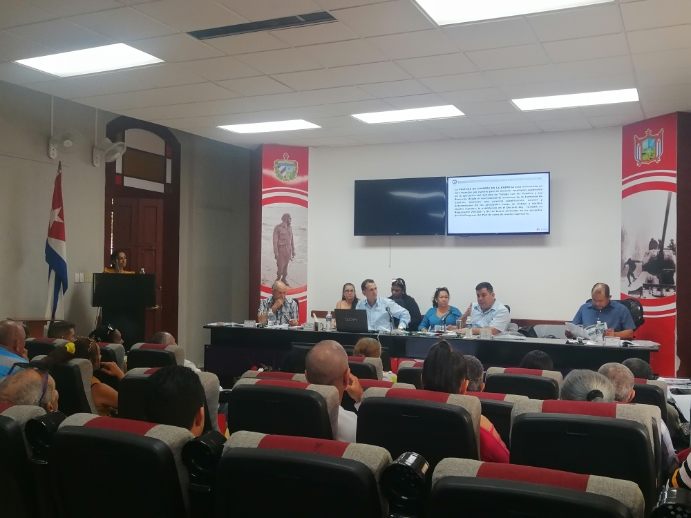 Empresa Mayorista de Alimentos de Camagüey desarrolla Asamblea de Balance