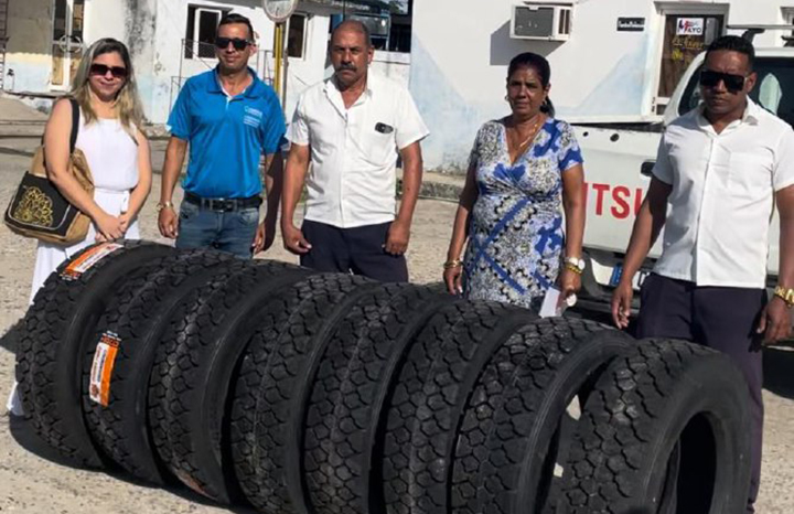 Realiza RENOVA nuevo donativo a sector del transporte