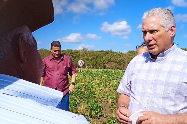 Visita del Presidente de la República de Cuba por el municipio de Najasa (+ Fotos)