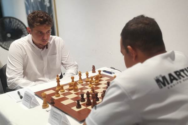 Final de fotofinish en certamen absoluto de ajedrez