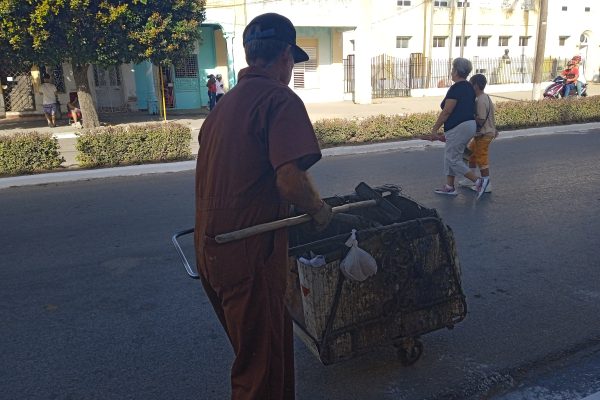 Celebran su día trabajadores del Sector de Servicios Comunales (+ Fotos)