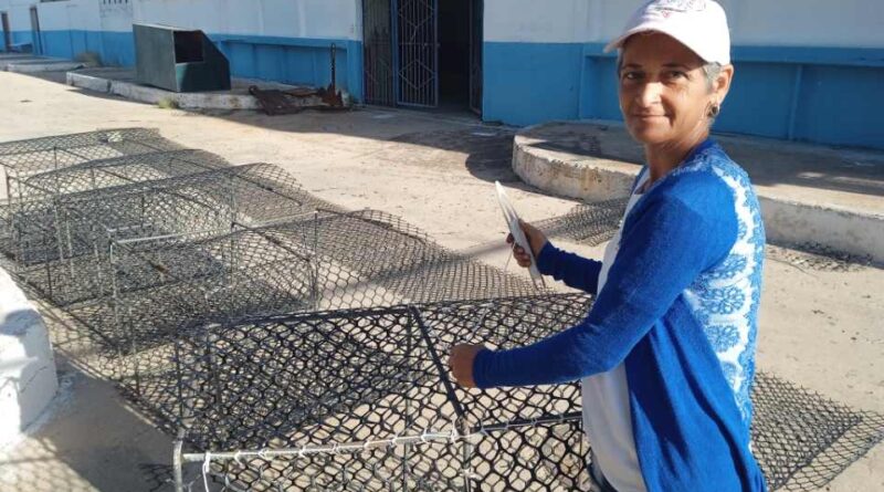 Con visión y esfuerzo Vivian logra hitos en la industria pesquera (+ Fotos)