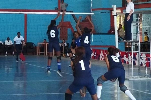 Lideran Habana y Pinar del Río Nacional de Voleibol Femenino en Camagüey