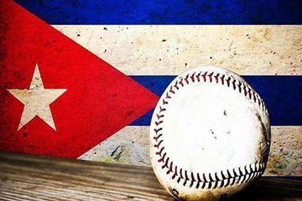 Felinos por mantener liderato en Liga Élite del Béisbol Cubano