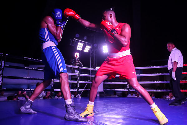Anuncian detalles del tope profesional de boxeo en Varadero