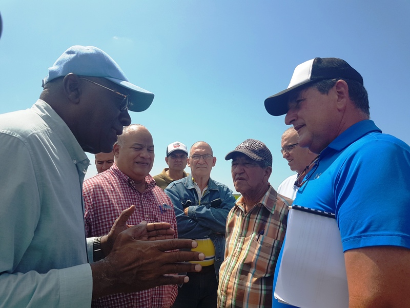 Llama Valdés Mesa en Camagüey a la eficiencia económica (+ Fotos)