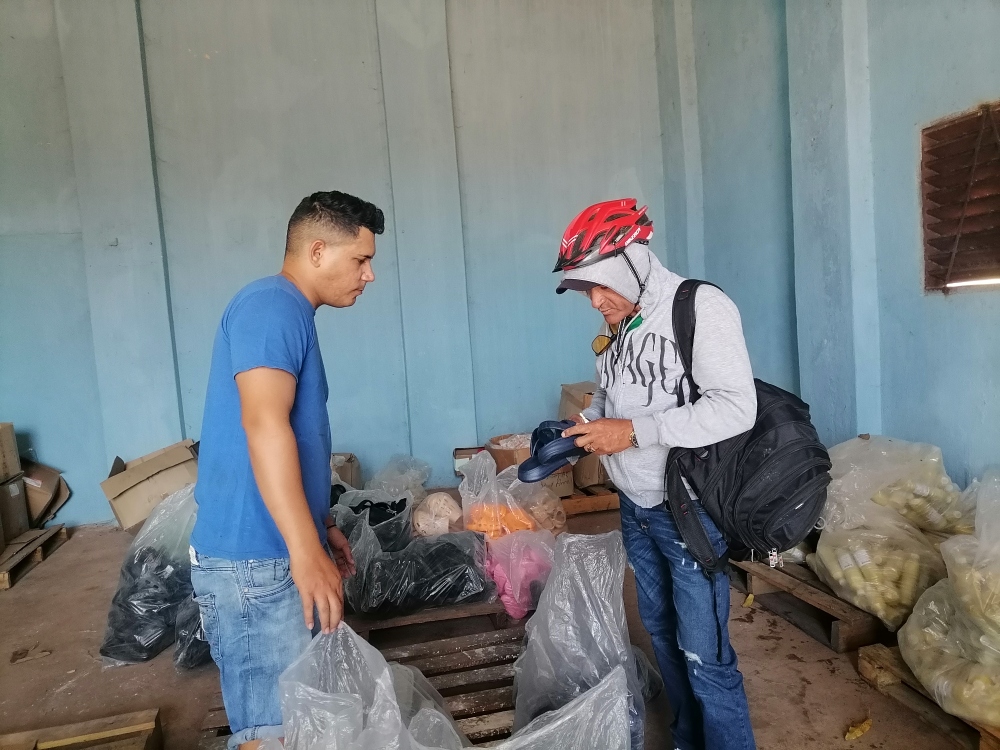 Comercio electrónico tiene aceptación entre los usuarios de Encomil Camagüey (+ Fotos)