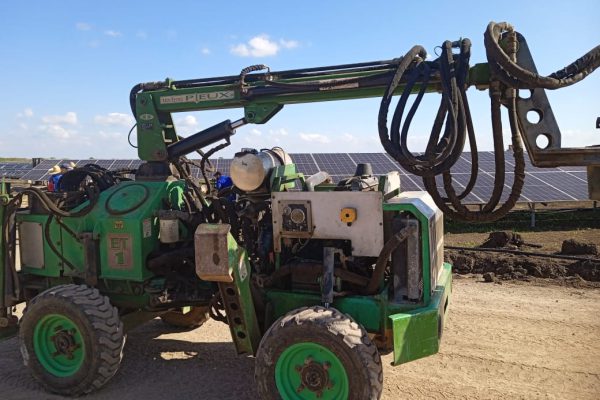 Empresa de Construcción y Montaje No.1 en Camagüey impulsa parques fotovoltaicos (+ Fotos)