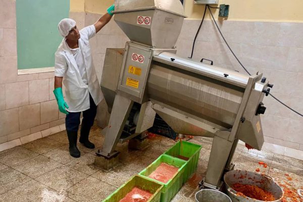 Empresa Cañera de Camagüey se empeña en diversificar producciones (+ Fotos)
