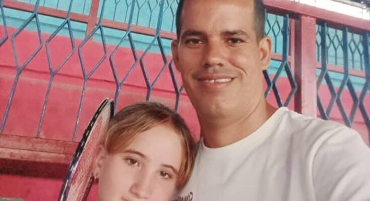 Estudiante floridana gana medalla de bronce en el Torneo Pioneril Nacional de Bádminton