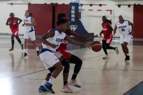 Orientales mandan en Liga Superior Femenina de Baloncesto