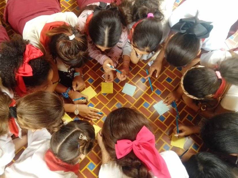 Niñas de Camagüey con mayores accesos a las nuevas tecnologías