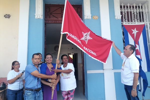 Reconocen con la condición de Vanguardia Nacional a colectivo de la industria camagüeyana (+ Fotos)