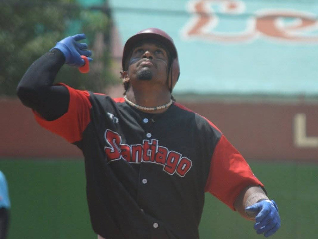 Avispas siguen vivas en semifinal de la Liga Élite del Béisbol Cubano