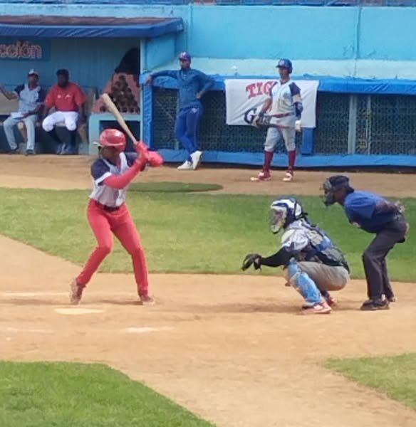 Barridas marcaron jornada inicial del beisbol camagüeyano