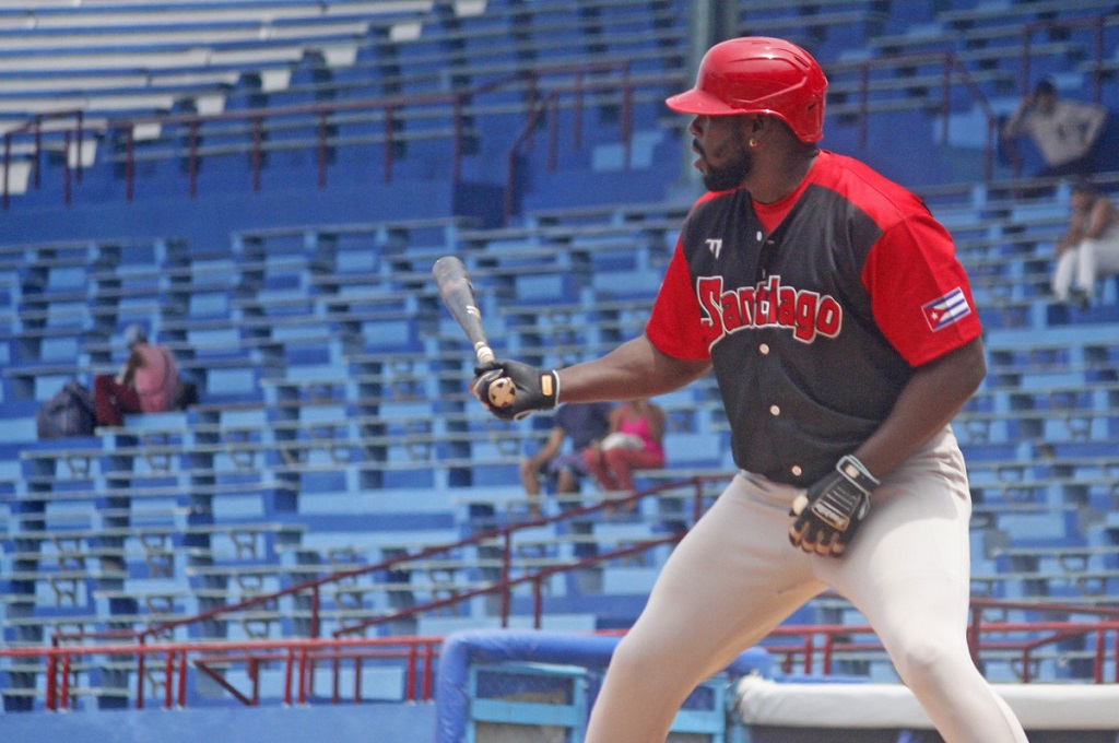Béisbol cubano: Avispas siguen imbatibles en casa (+ Tabla)