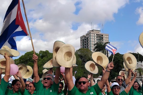 De corazón, los camagüeyanos abrazaron el 1ro de Mayo
