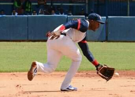 Semifinal beisbolera en Camagüey espera por último clasificado