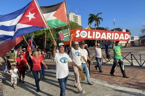 En momentos complejos dice Presente la clase obrera de Camagüey (+ Fotos y Post)