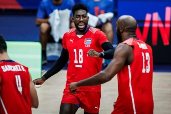 Voleibolistas cubanos ultiman detalles para segunda semana en Liga de Naciones