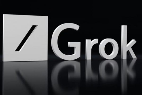 Grok 4, la IA de Elon Musk, estará disponible este julio